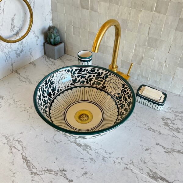 Lavabo artisanal marocain fait main – Évier design en céramique décorée (42 cm x H 15 cm, 6,5 kg) – Image 5